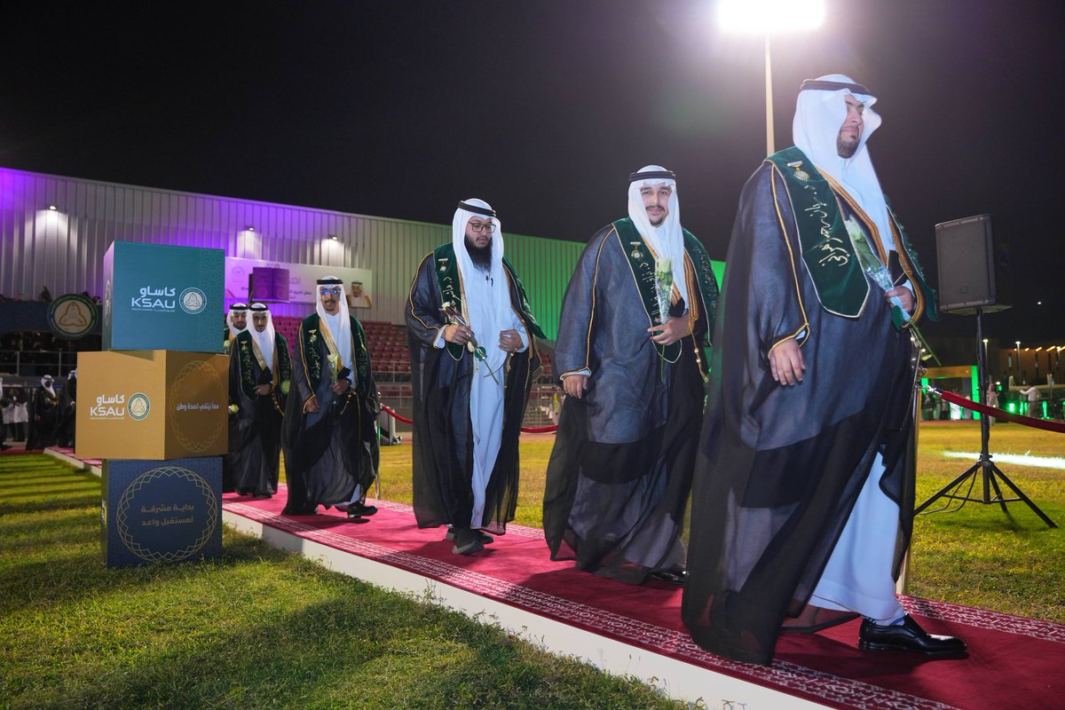 كلية الطب - جدة tweet media