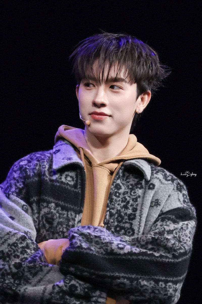 bunnyGboy🐰 tweet media