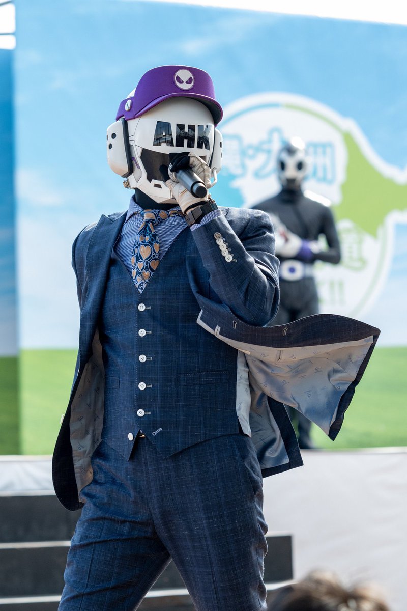 シャベリーマン tweet media