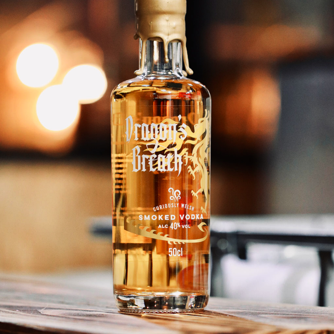Spirit_of_Wales's tweet image. Vodka with serious character.
Dragon’s Breath Smoked Vodka delivers bold flavour with a subtle smoky edge that works beautifully in cocktails.
Ready to upgrade your drinks cabinet?
👉 spiritofwales.com/product/dragon…
#SmokedVodka #DragonsBreath #SpiritOfWales