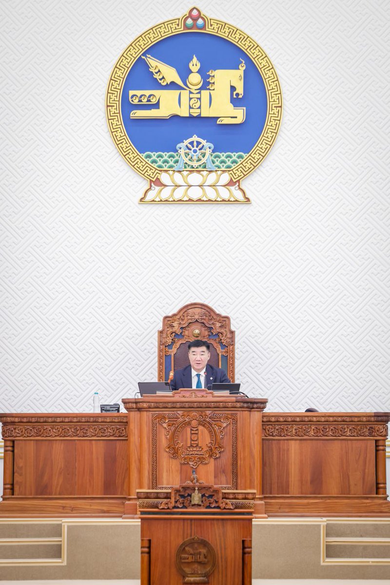 Монгол Улсын Их Хурал tweet media