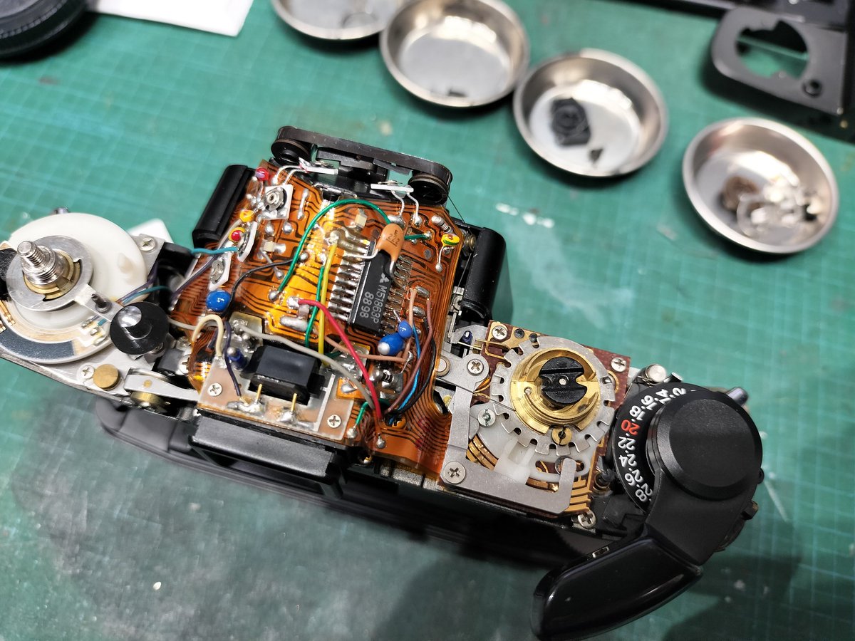 にこら tweet media