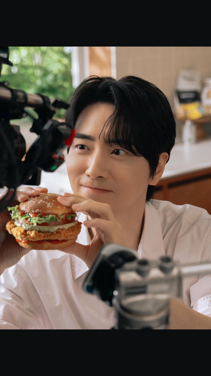 ᴀꜱɪᴅᴇ tweet media