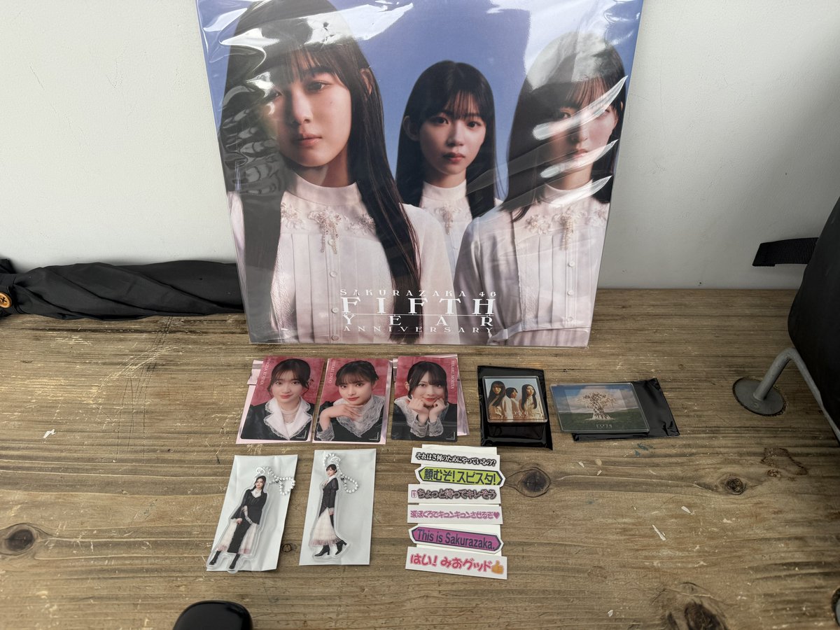 レコード風タオル…😂 入れ物だけ違うのね。 #櫻坂46_5thアニラ #櫻坂