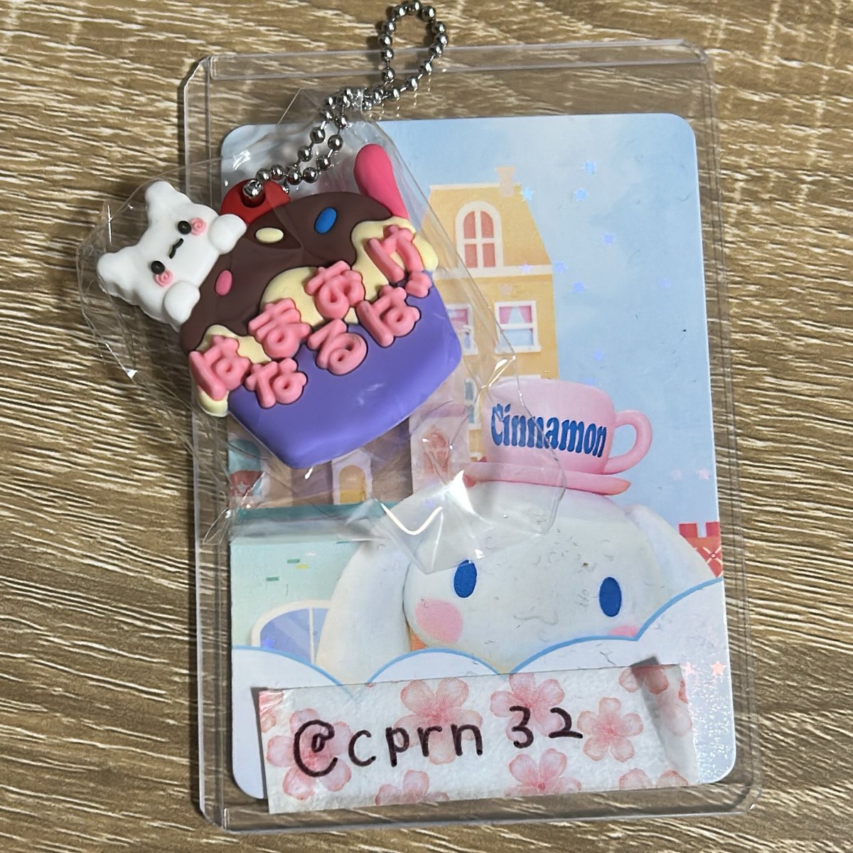 cprn32's tweet photo. サンリオ メルヘン工房 おなまえホルダー 交換

譲）はなまるおばけ

求）同種 シナモロール シナモン

郵送交換希望
ID付お写真送付の上お声掛けください https://t.co/jMHPdsjqTB