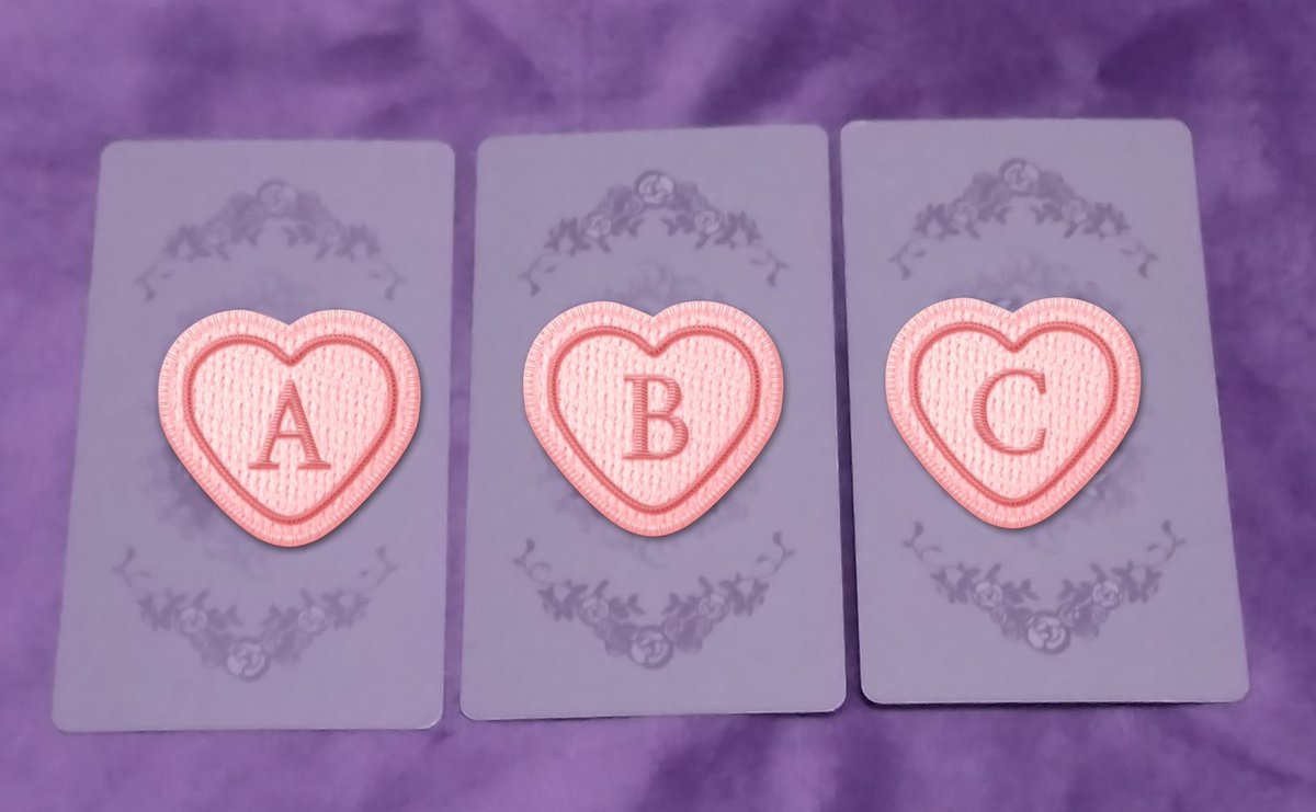 まりこ tweet media