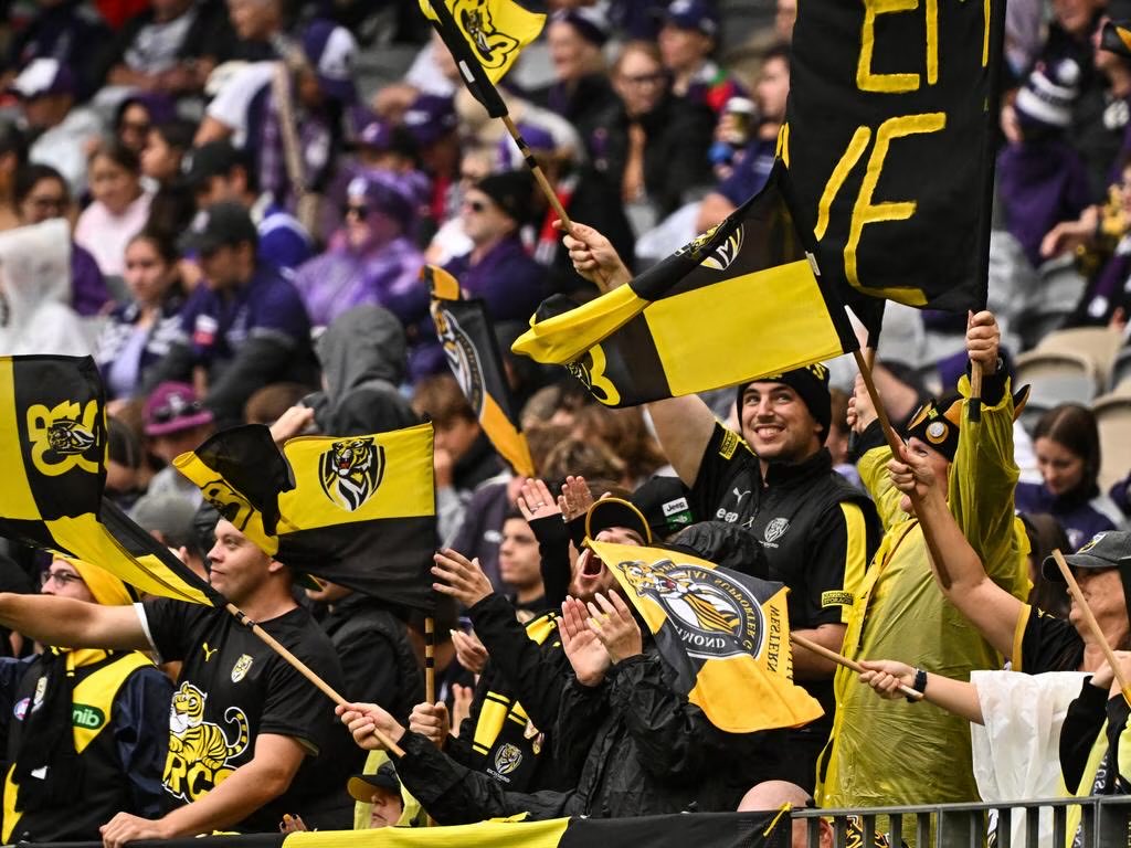 Jon Ralph tweet media