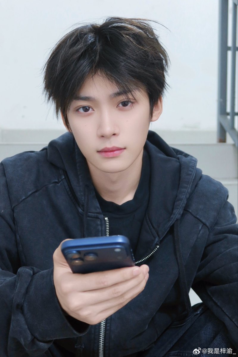 ZiYu Official Fanclub tweet media