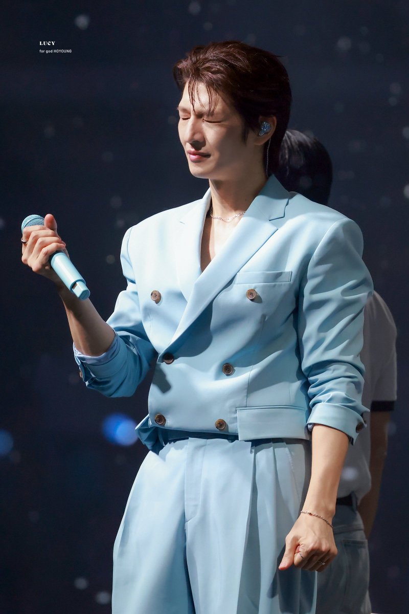 𝙇𝙐𝘾𝙔 tweet media