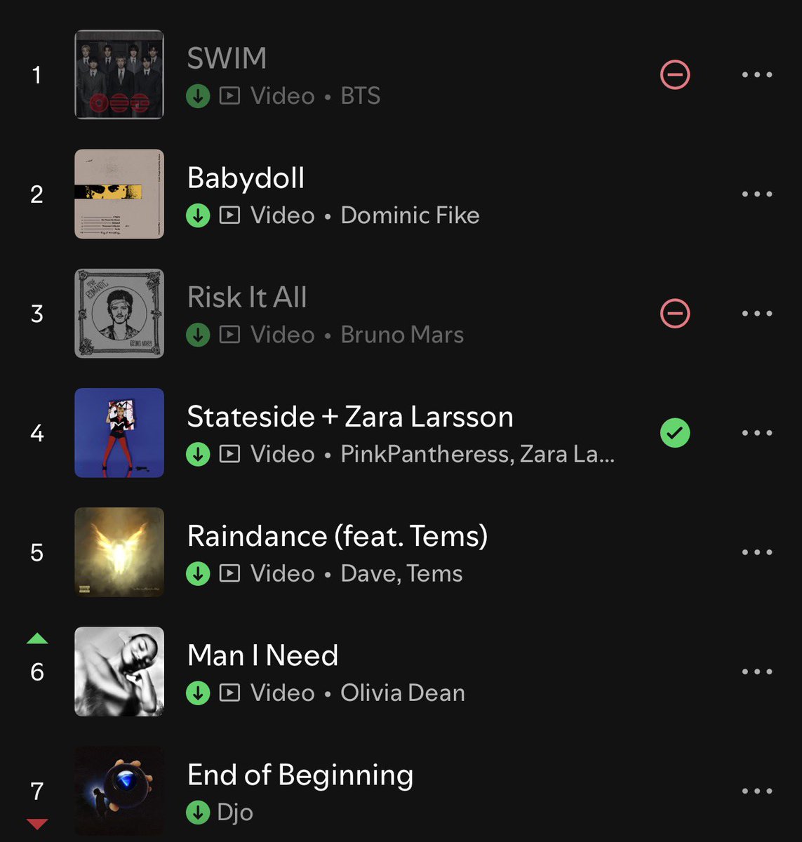 🍌🫐 tweet media