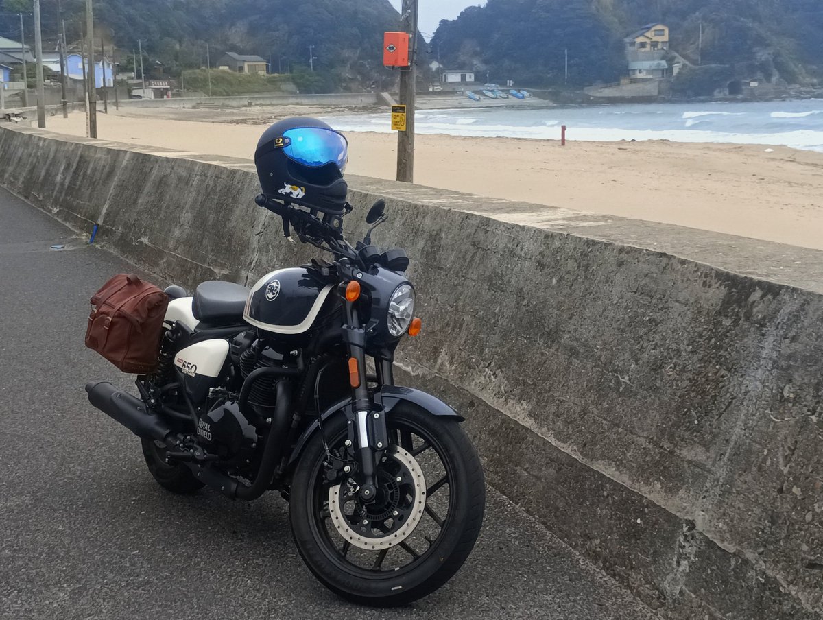 ラージュ tweet media