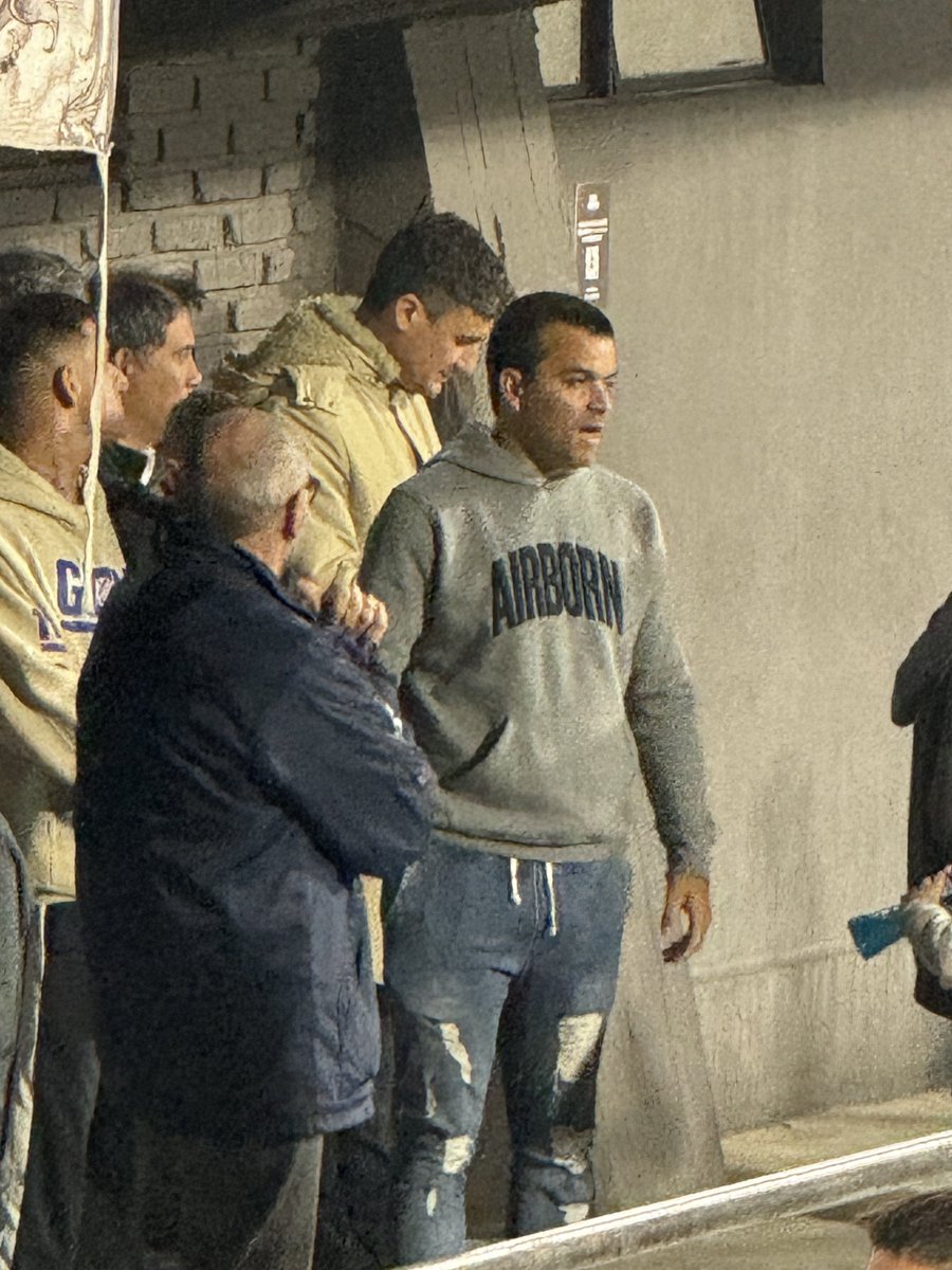 Santiago tweet media