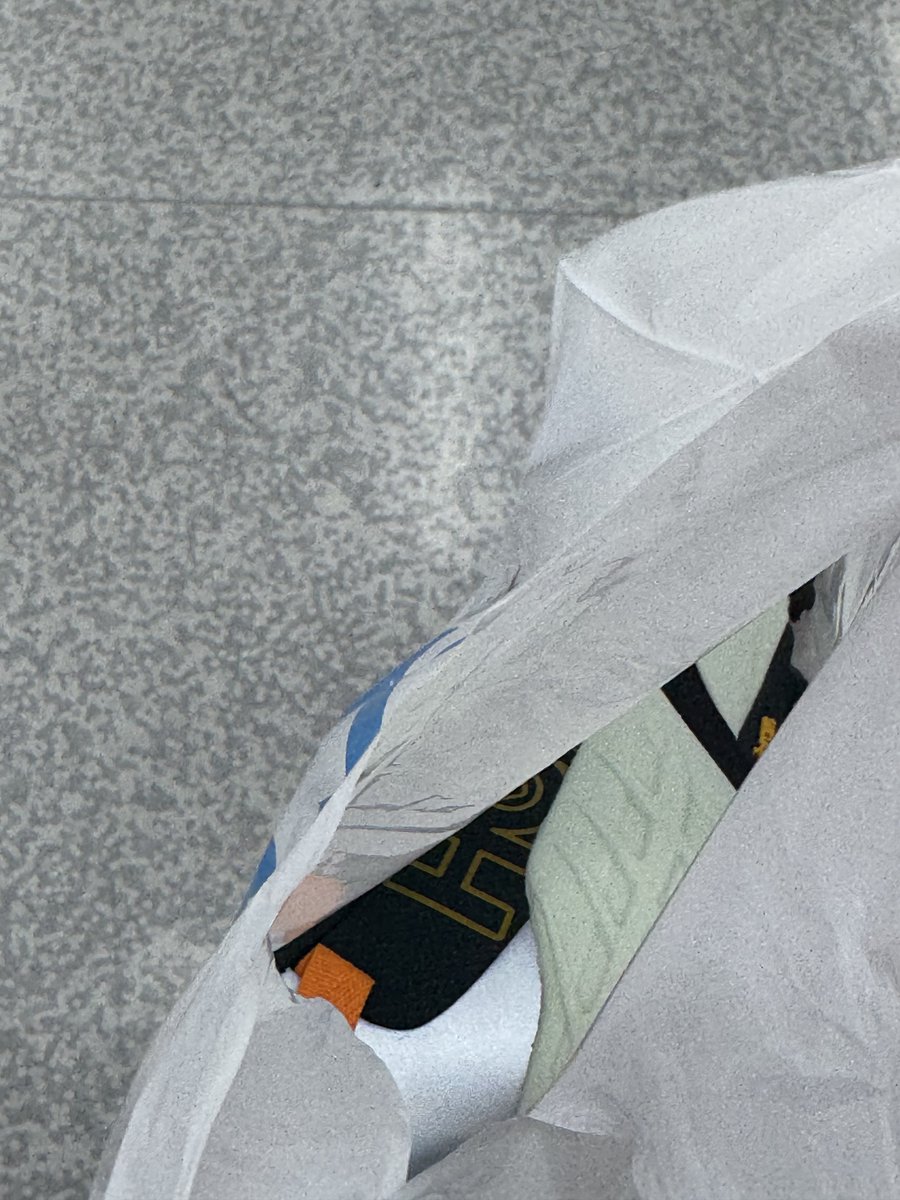 えびてん tweet media