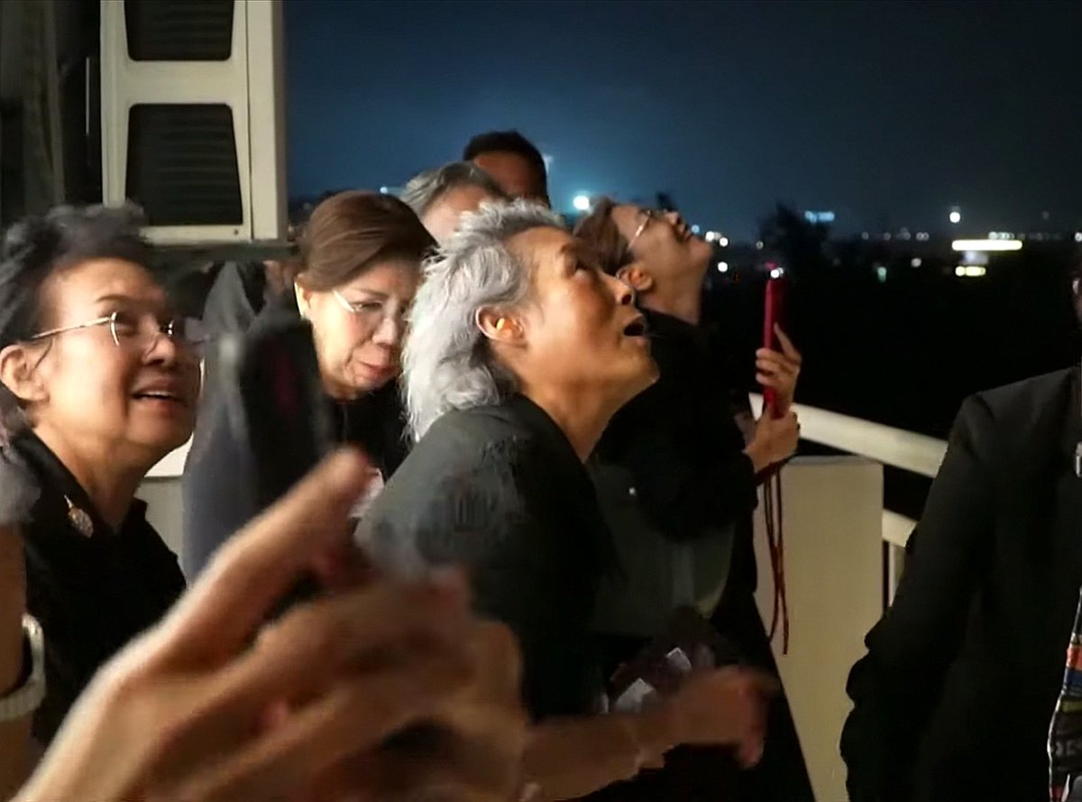 สลิ่มปกป้อง​สถาบัน​🇹🇭👑 tweet media