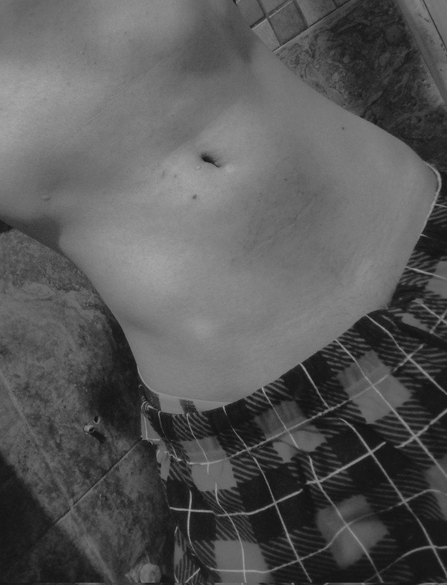 _Anwer_0's tweet photo. #twink #femboy #gay https://t.co/RfWlXGj4TF