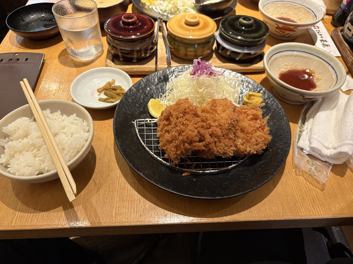 sigure04090's tweet photo. 今日のお昼 https://t.co/Lt9DhwITeU