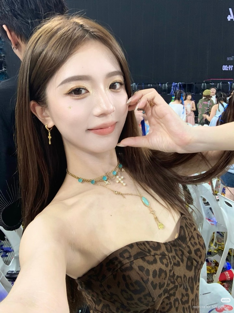 selfolssi ♤ tweet media