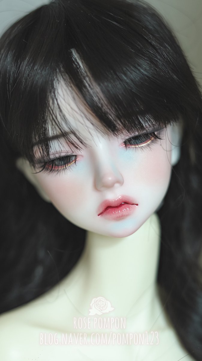 Rose Pompon tweet media