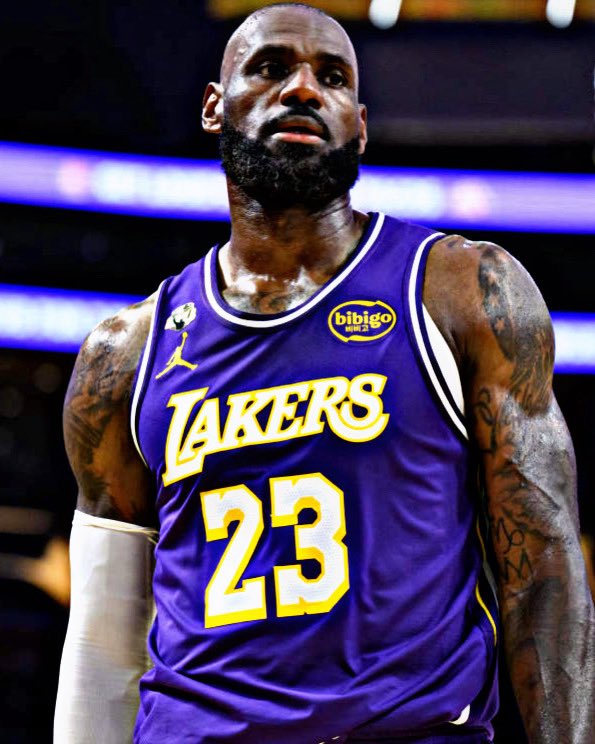 Witness King James tweet media