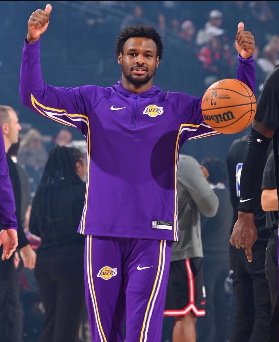 Hoop Central tweet media