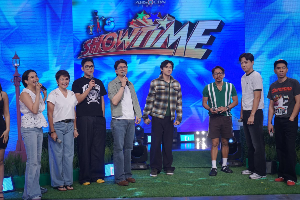 It's Showtime tweet media
