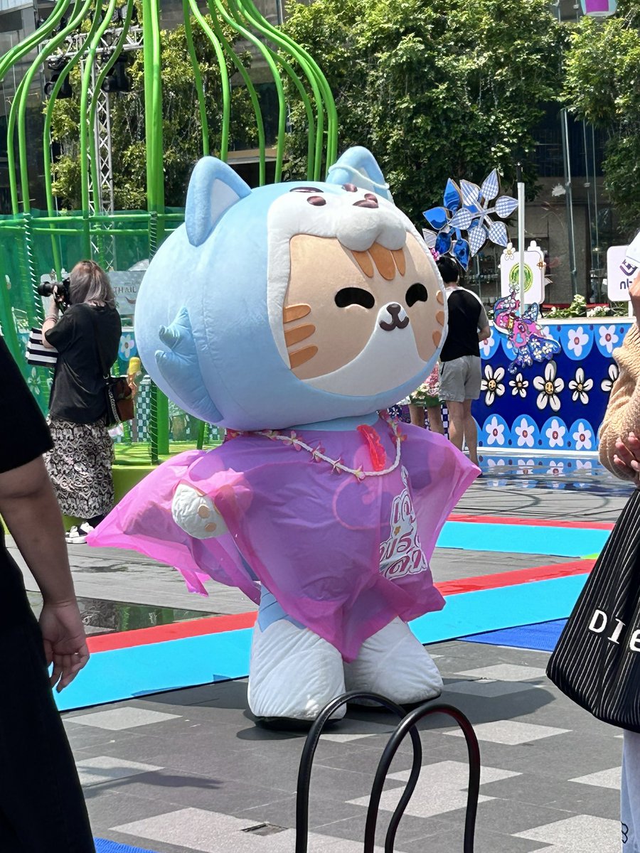 ᨦ ลอลอ ྀིᨩ tweet media