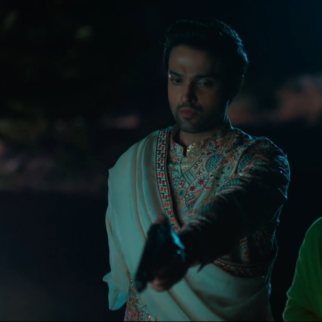 ꪖ...ᥫ᭡ tweet media