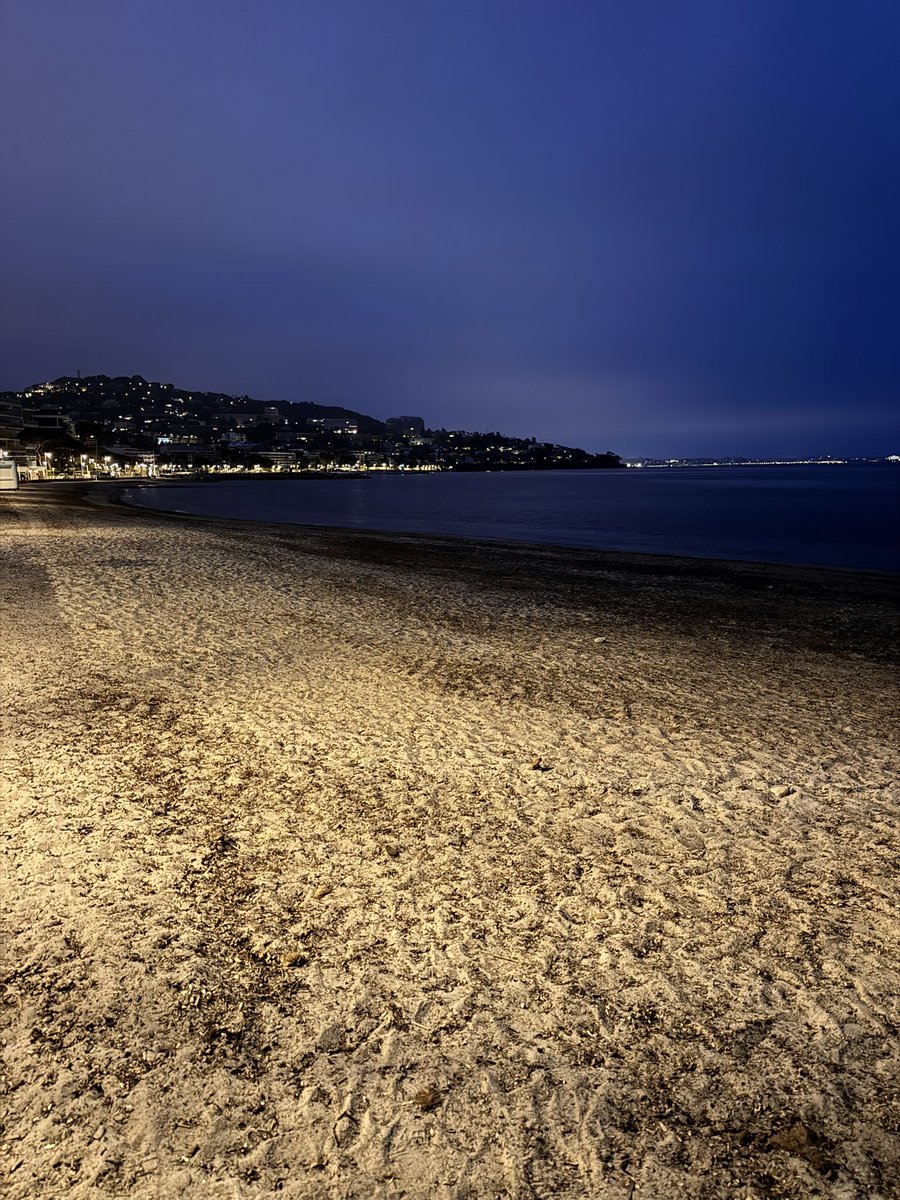 ReneTombarel's tweet image. Ambiance du jour #cannes #cotedazurfrance