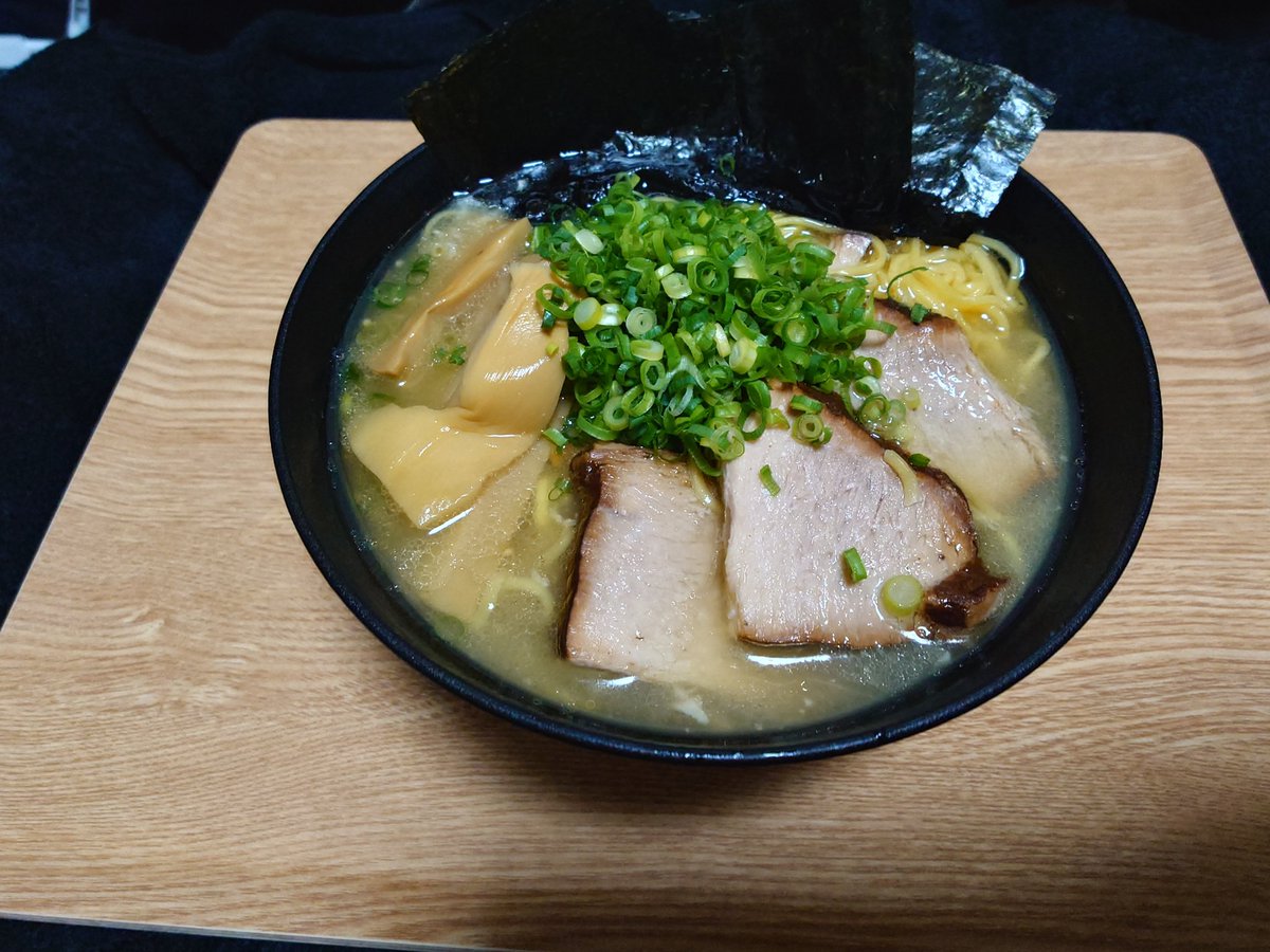 こばだい tweet media