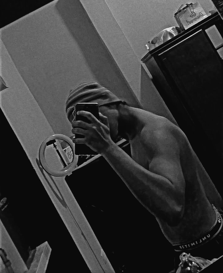 marvin_sg01's tweet photo. Que nunca mueran las pics nocturnas.
#X #night #men #twitter #fyp https://t.co/XLm0LFtO92