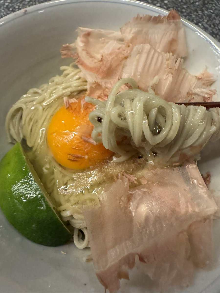 オキチュ tweet media