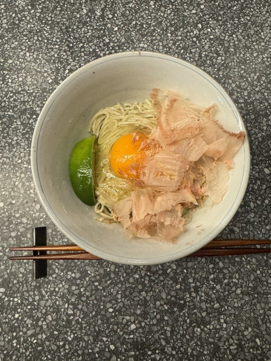 オキチュ tweet media