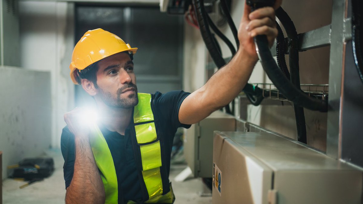 PTTrainingUK's tweet photo. Be Your Own Boss: Career Benefits Of Becoming A Self-Employed Electrician

https://t.co/WxMuSdOKDL https://t.co/kMLOKIMYAp
