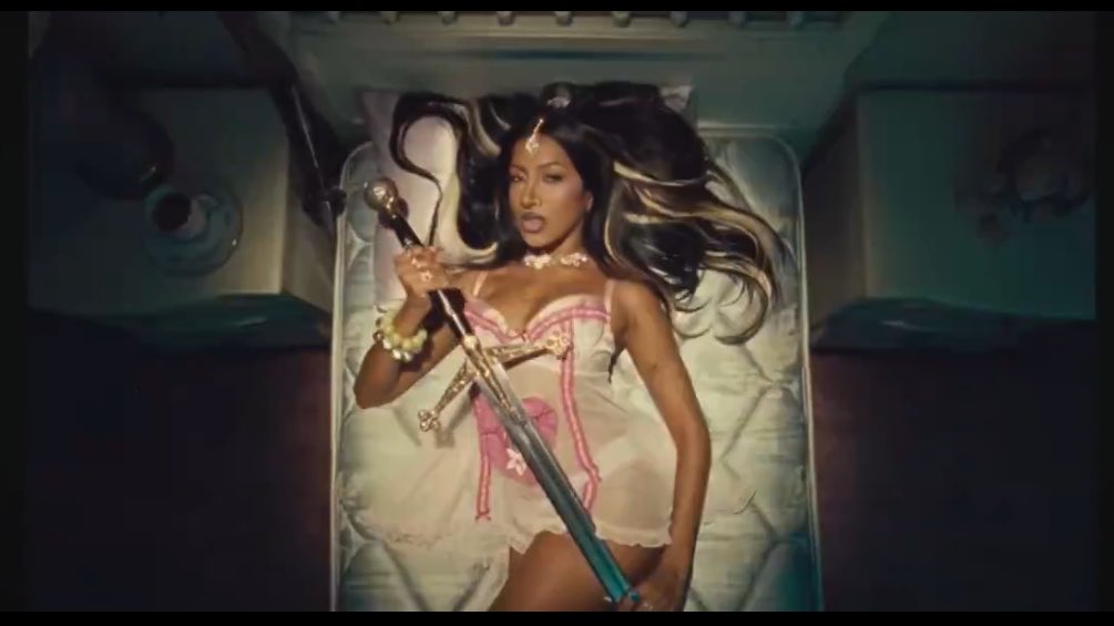 𖦁˖ ࣪ vexiii:-p ⁺˖🩸🪓 tweet media