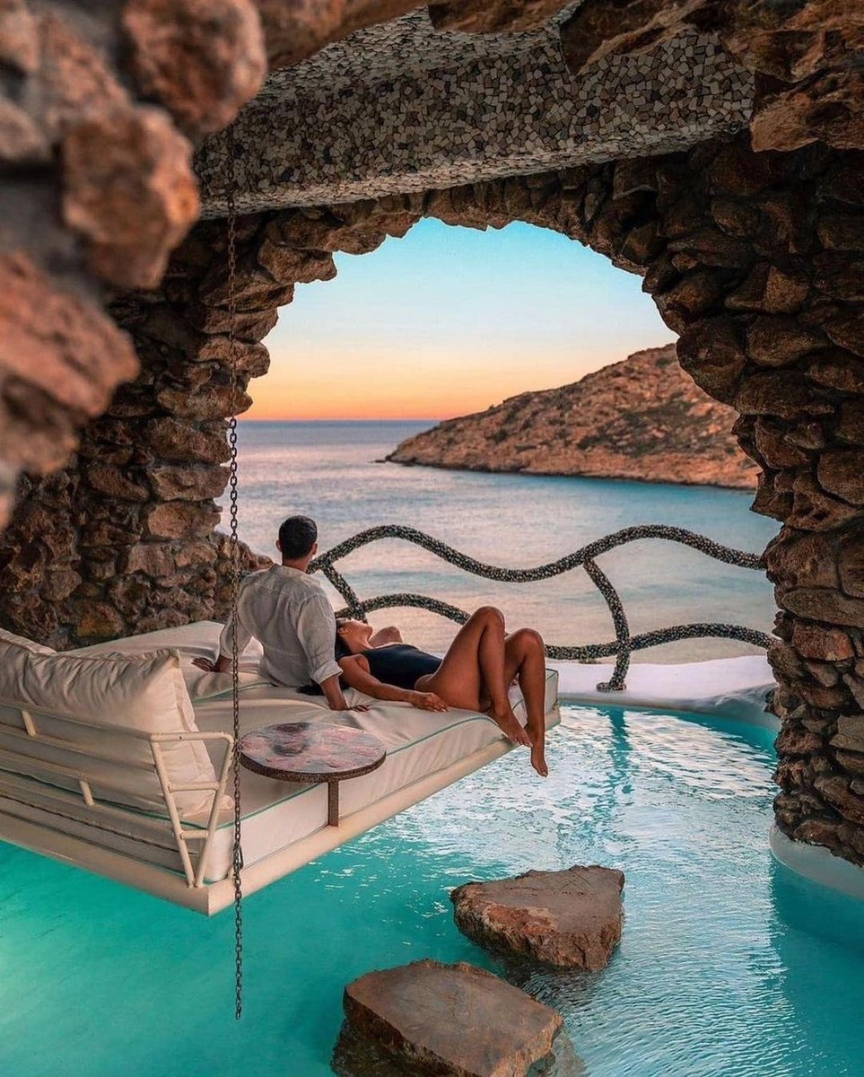 myhouseidea's tweet image. Would you wake up for sunrise views like this @calilo_ios by @jeremyaustiin @missangievilla ⁣
Get Inspired by #myhouseidea
#interiordesign #interior #interiors #house #home #design #architecture #decor #homedecor #casa #archdaily #beautifuldestinations