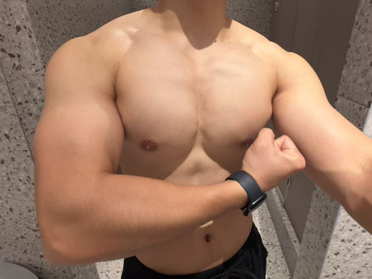 芒果糯米饭 tweet media