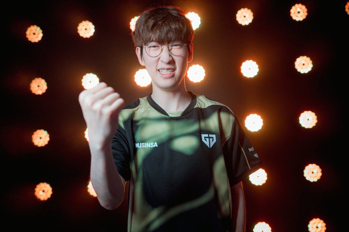 ᴜsᴀɢɪ | exam month (13/4 - 8/5) kinda ia tweet media