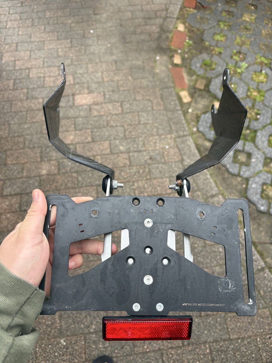 あつし tweet media