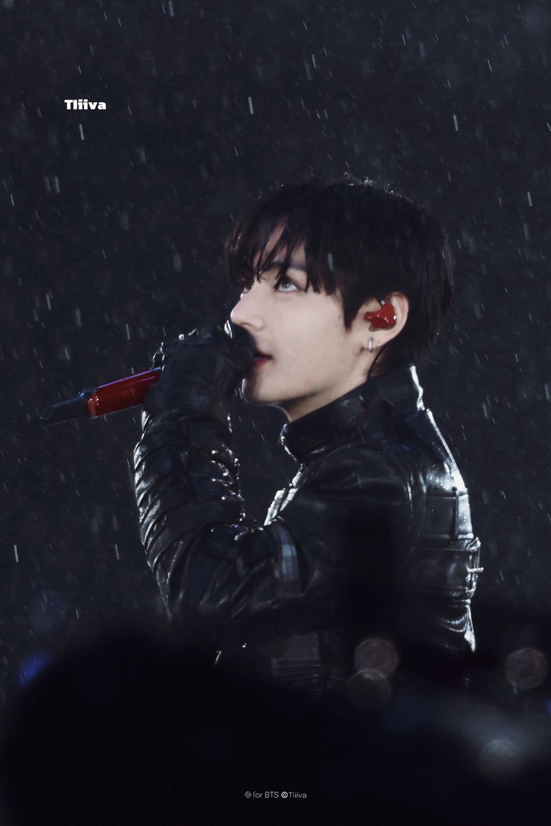 taehyung pics ✰ tweet media