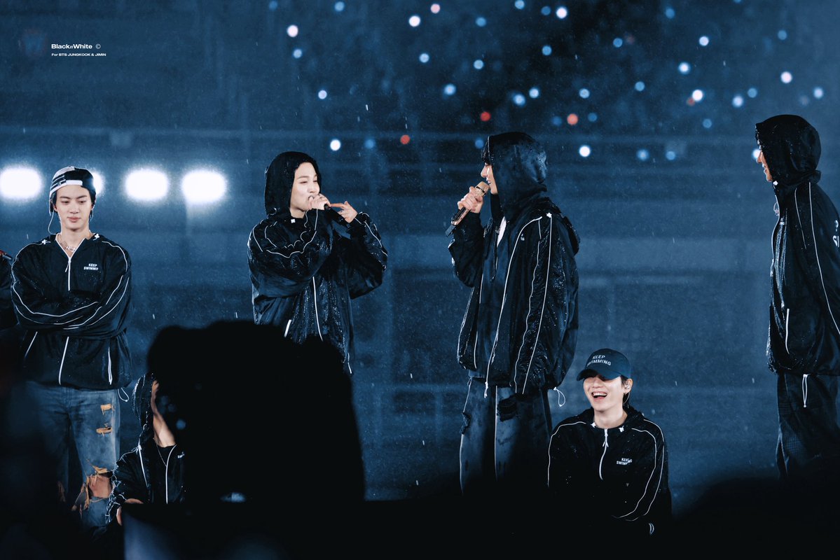 BLACK N WHITE tweet media