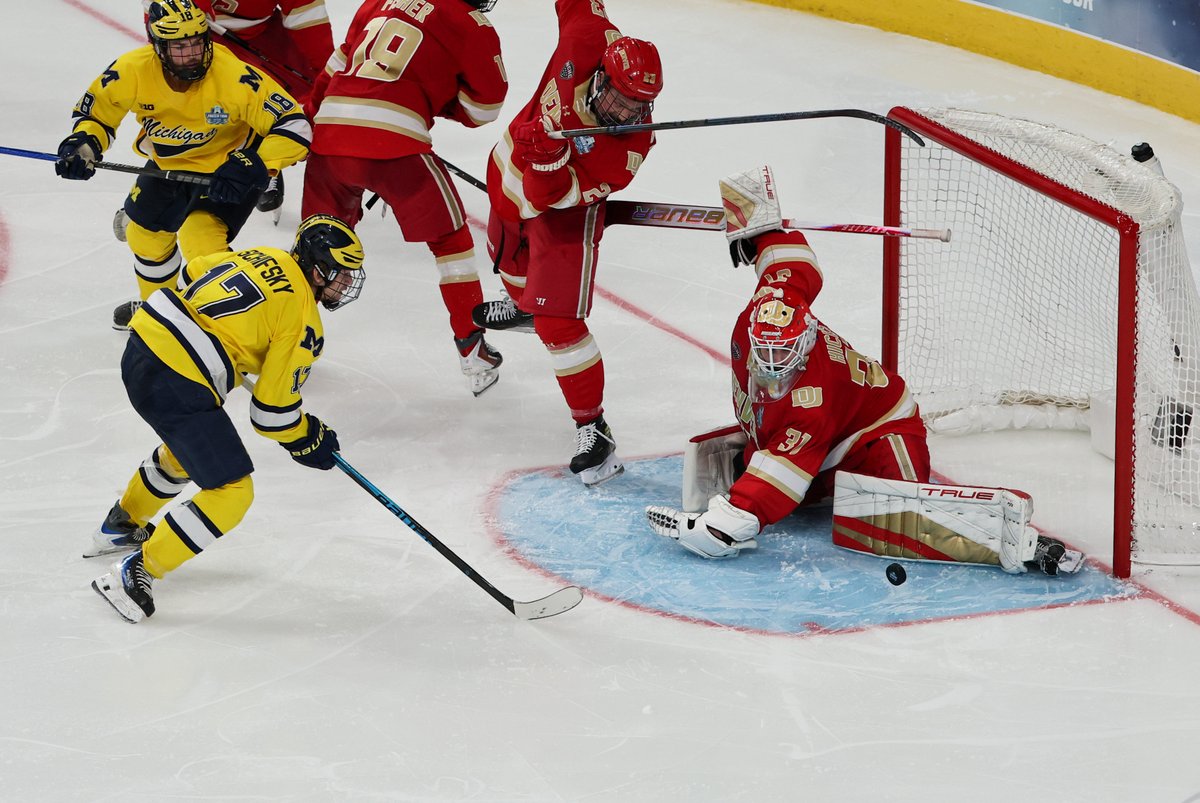 USHL's tweet image. Kent Anderson, @GamblersHockey alumnus, wins it for @DU_Hockey in OT! 

Congrats Denver! #USHL #MFrozenFour