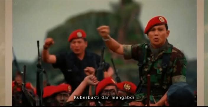 BangHerman20's tweet photo. Negarawan Sejati Darma Bakti Sejak Usia Muda. Bapak Presiden Prabowo Dari Medan Perang Hingga Kursi Kepemimpinan, Hati Tetap Sama: Untuk Rakyat dan Bangsa Indonesia

@YandriSusanto 
@SekretariatNegara RI
#KementerianDesaPDT
#TerimakasihBapakPresiden 
#NegarawanSejati https://t.co/V1MzmcNfwy