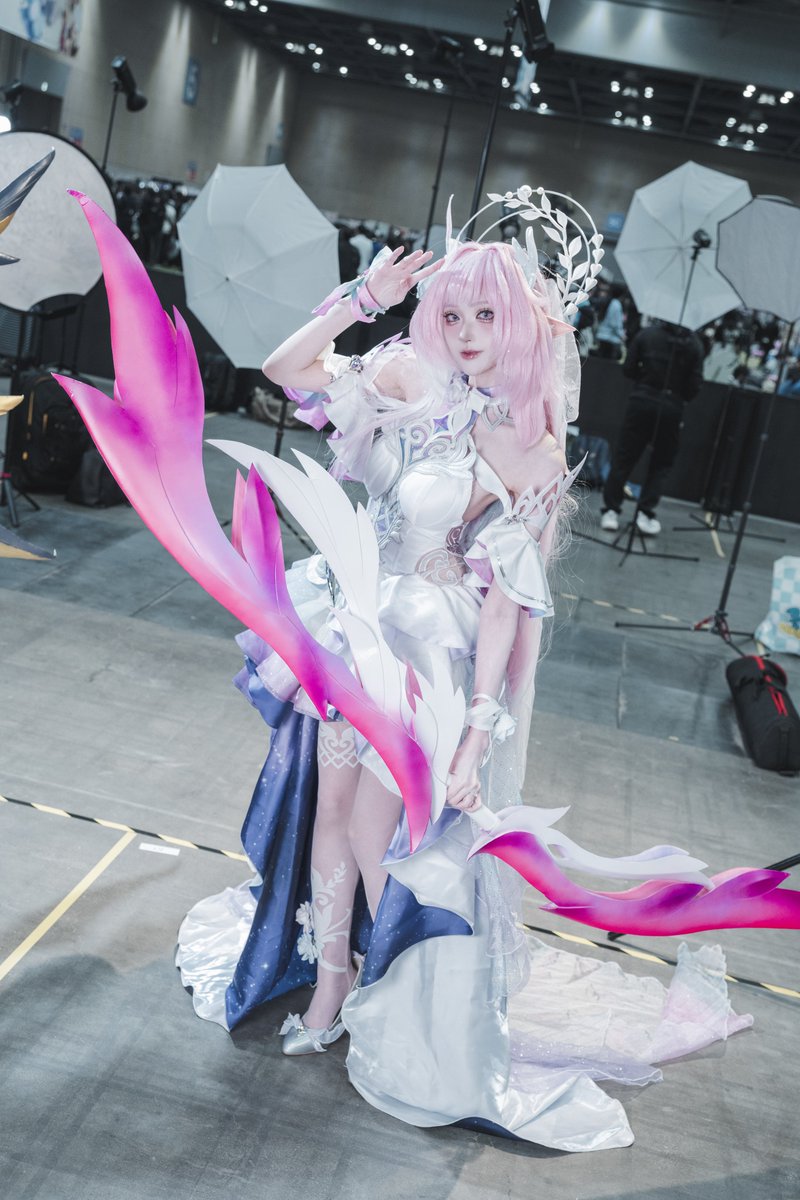 제인 Jane tweet media