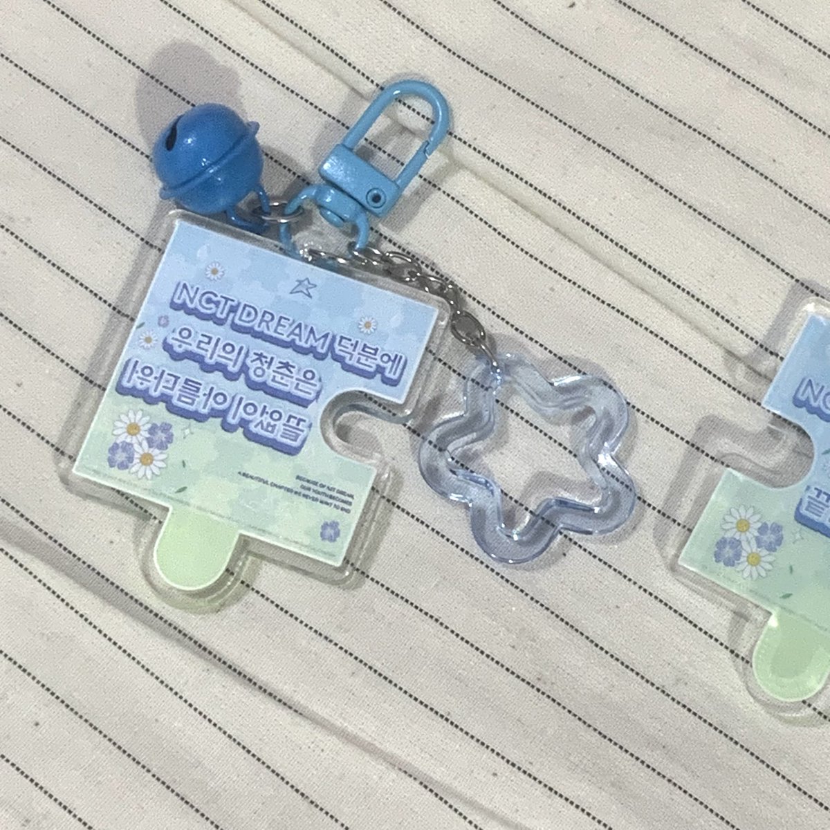 🌊🦋❄️ tweet media