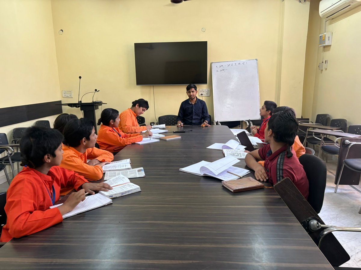 Samskrit Promotion Foundation tweet media