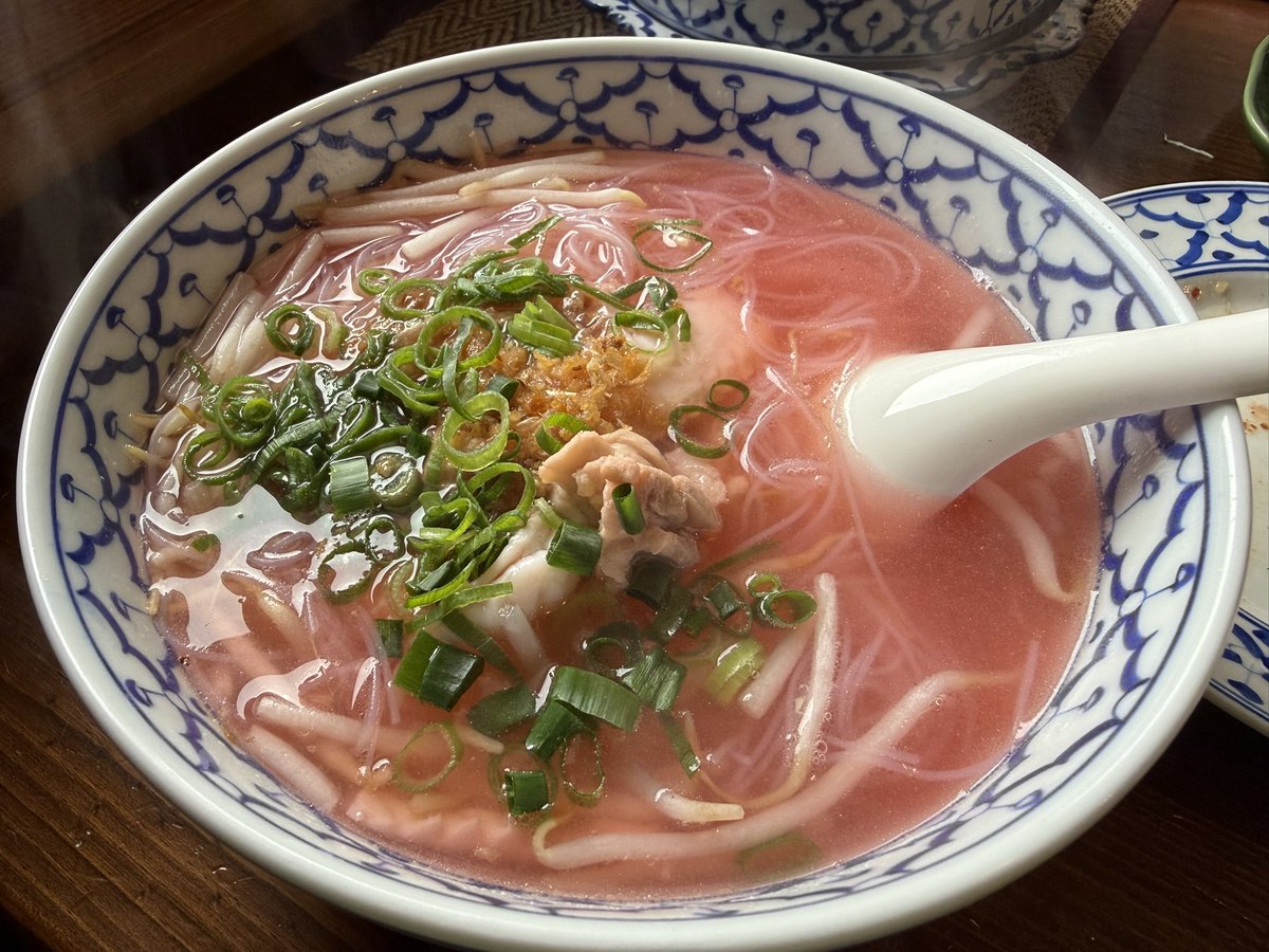 えくみ tweet media