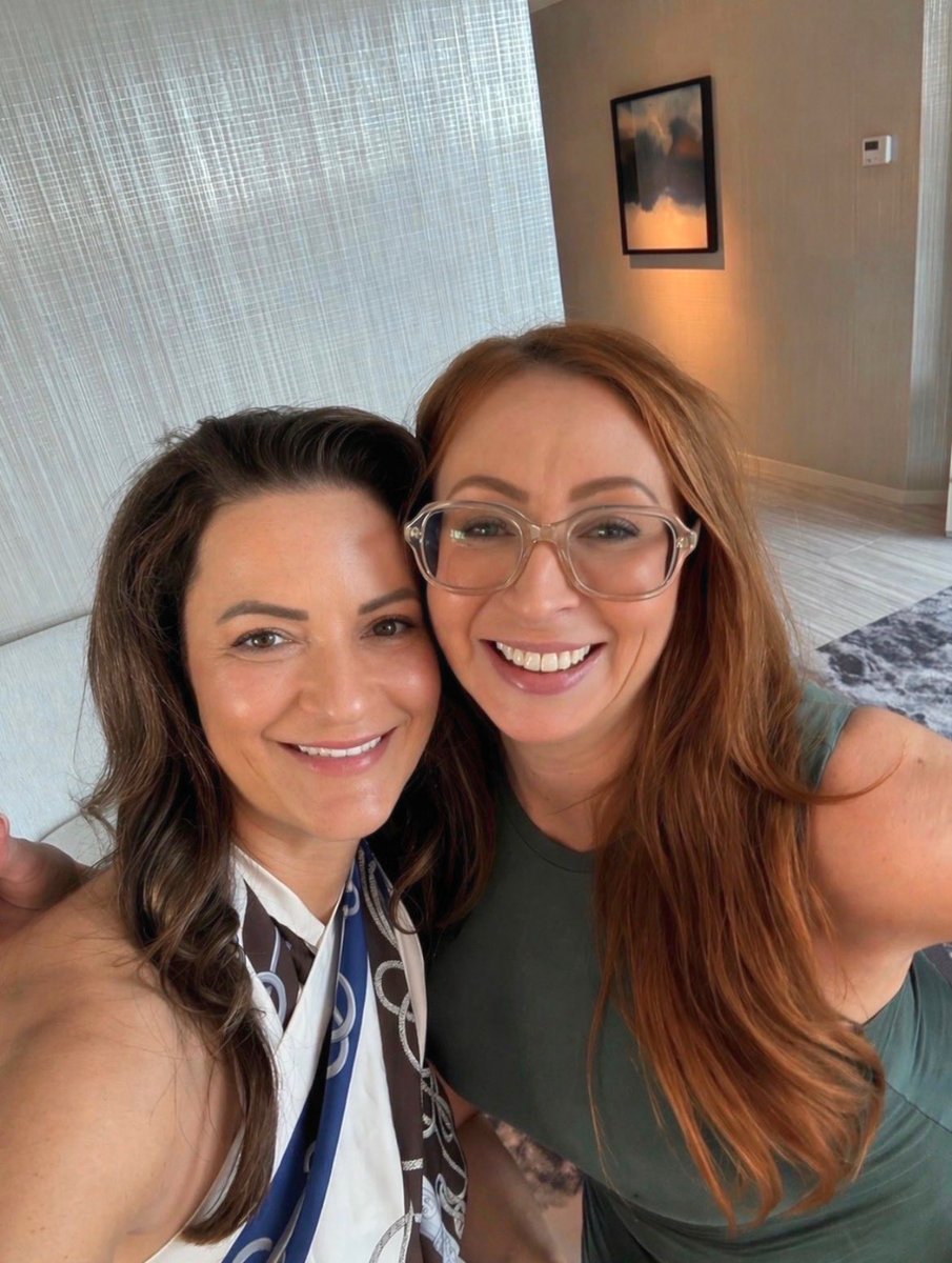 MsLaraBelle tweet media