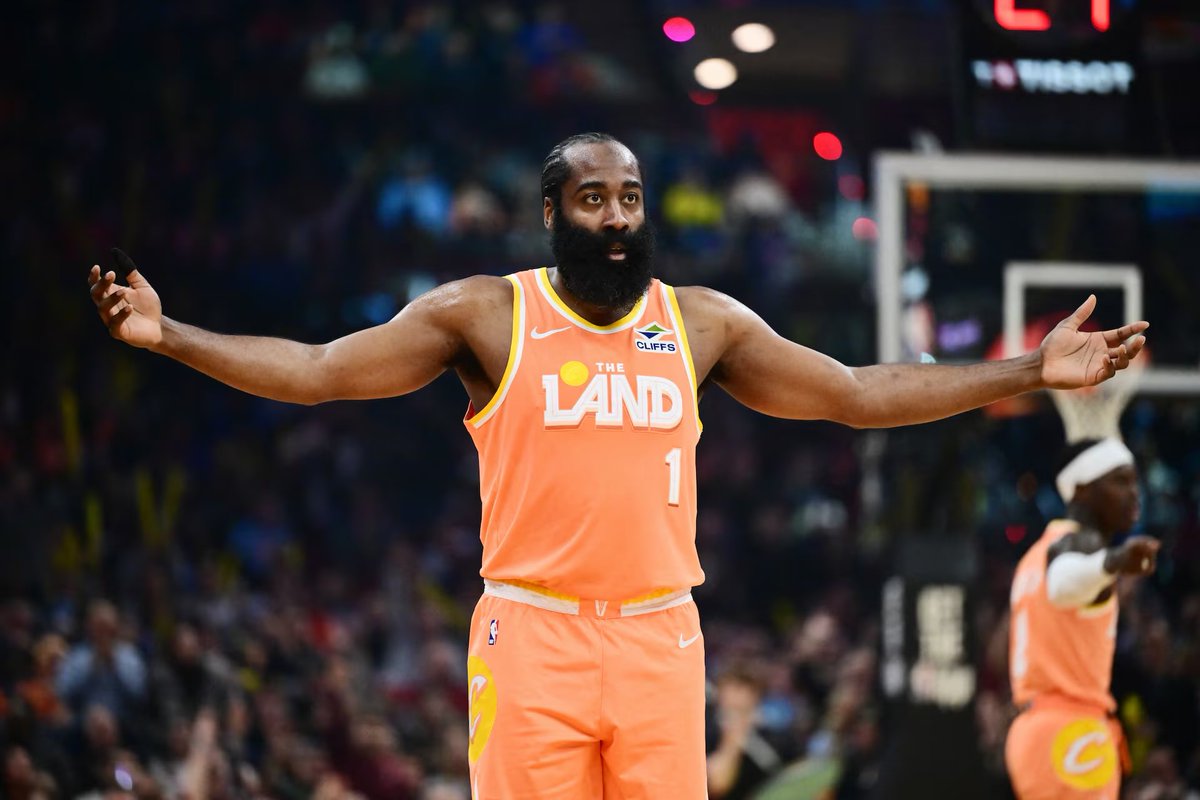 RedHottLocks's tweet image. Apr 10th || NBA Pick Of The Day 🏀

0.85u - James #Harden o28.5 Points + Assists (-115, B365)

• Over in 42/69 this season.
• Over in 2/3 vs the #Hawks this season.
• We’re attacking Harden’s usage without #Mitchell and #Allen playing. Without Mitchell, Harden’s averaged 36
