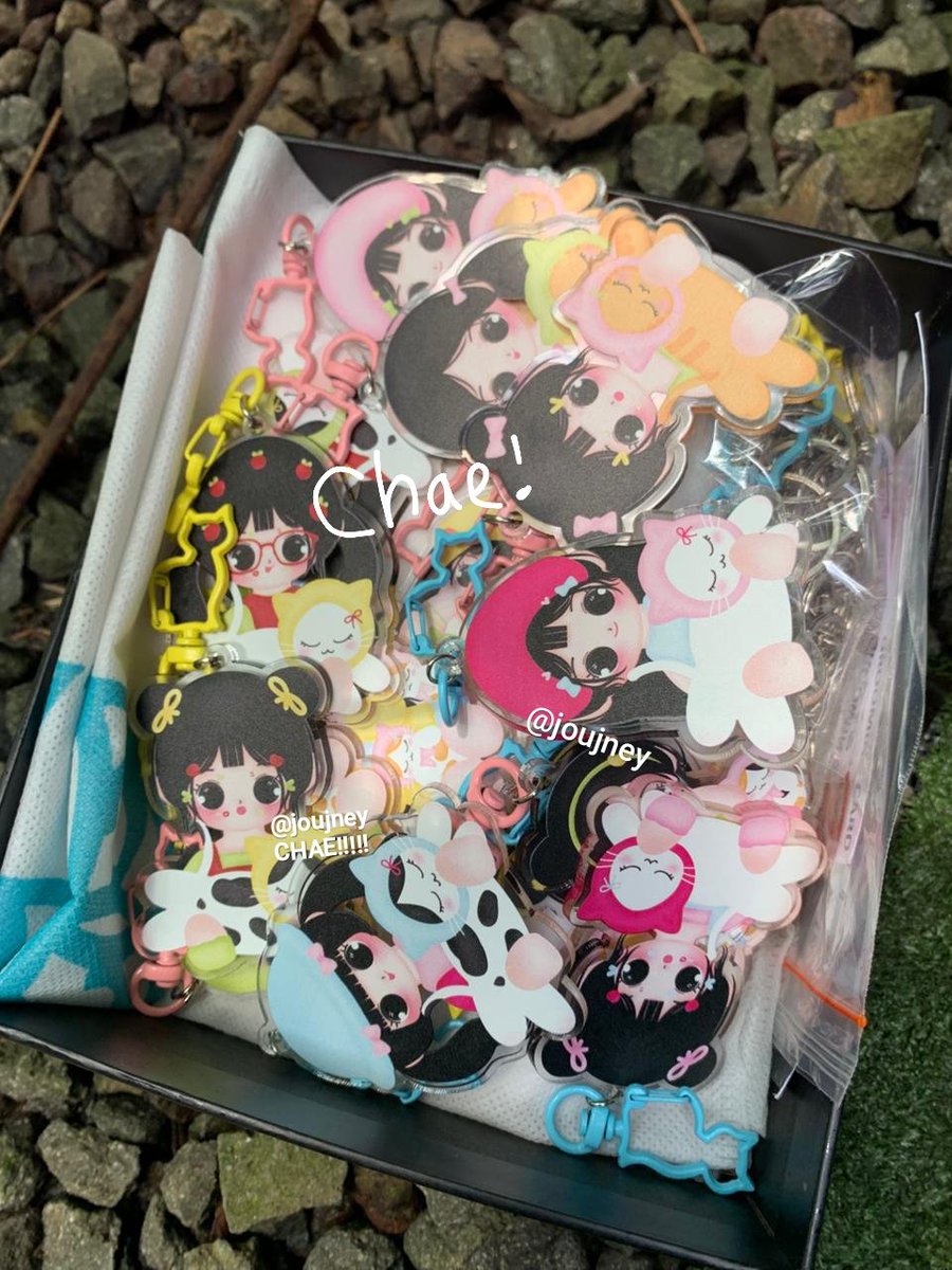 ᰍ chAe .. ꩜ 🧃 close. tweet media