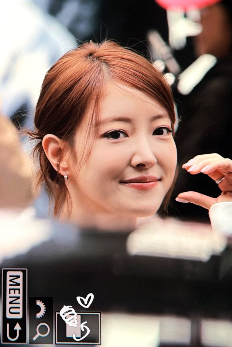 260410 이세영 비비앙 포토월 프리뷰

하트요정 이삼공..♡

#이세영 #LEESEYOUNG #李世榮